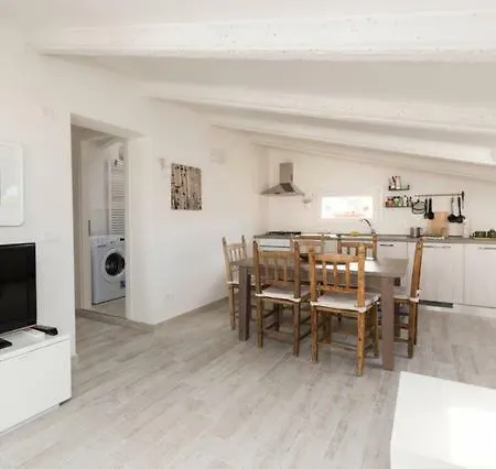 Apartment Casa Al Mare 3 *
